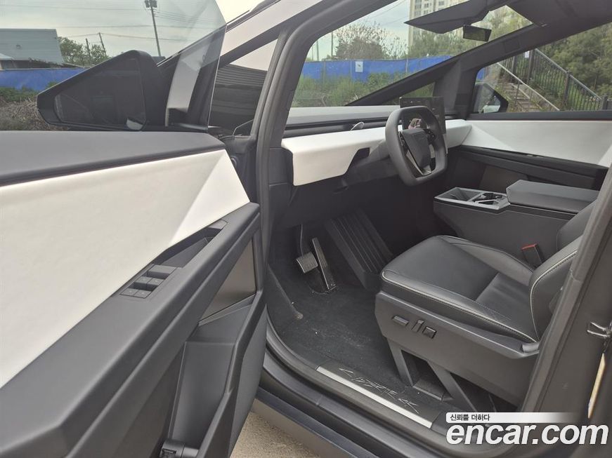Tesla Cybertruck 2024
