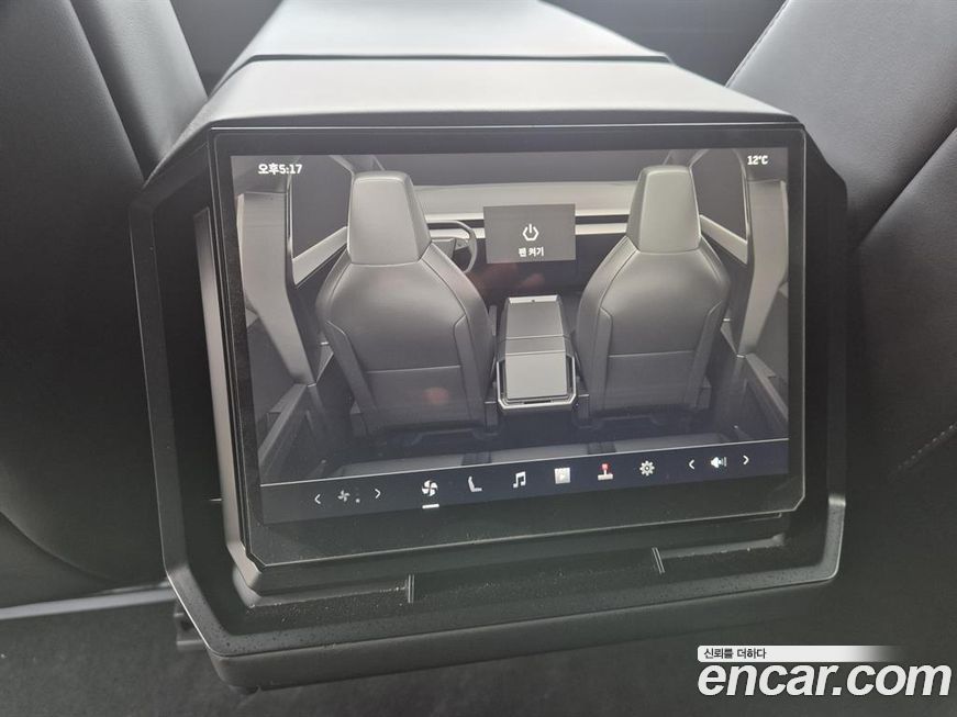 Tesla Cybertruck 2024