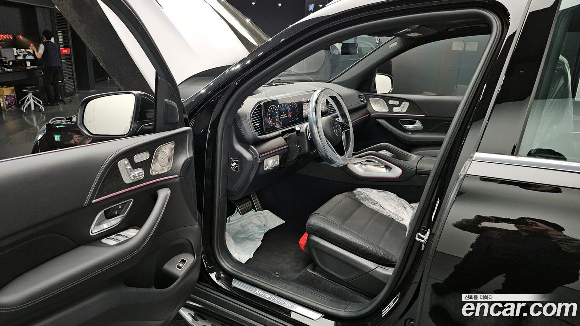 Mercedes-Benz GLS-Class 2025