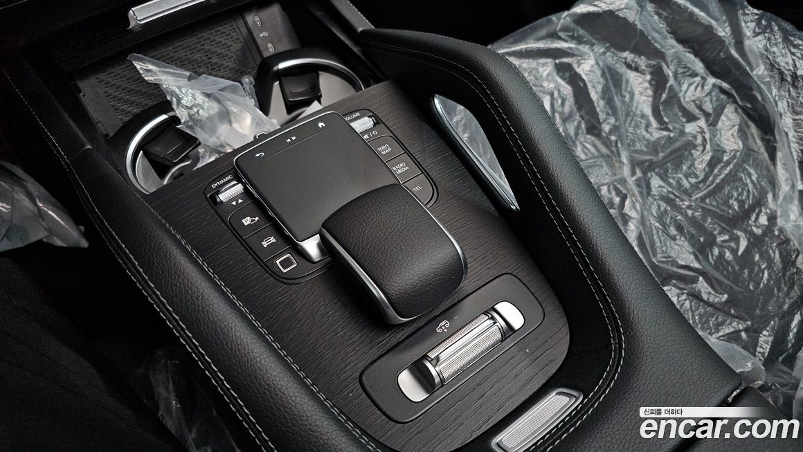 Mercedes-Benz GLS-Class 2025