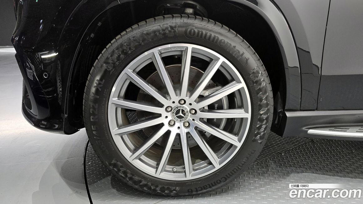 Mercedes-Benz GLS-Class 2025