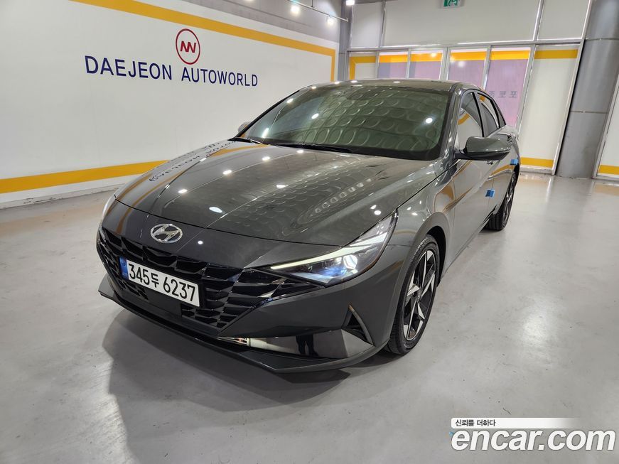 Hyundai AVANTE 2021