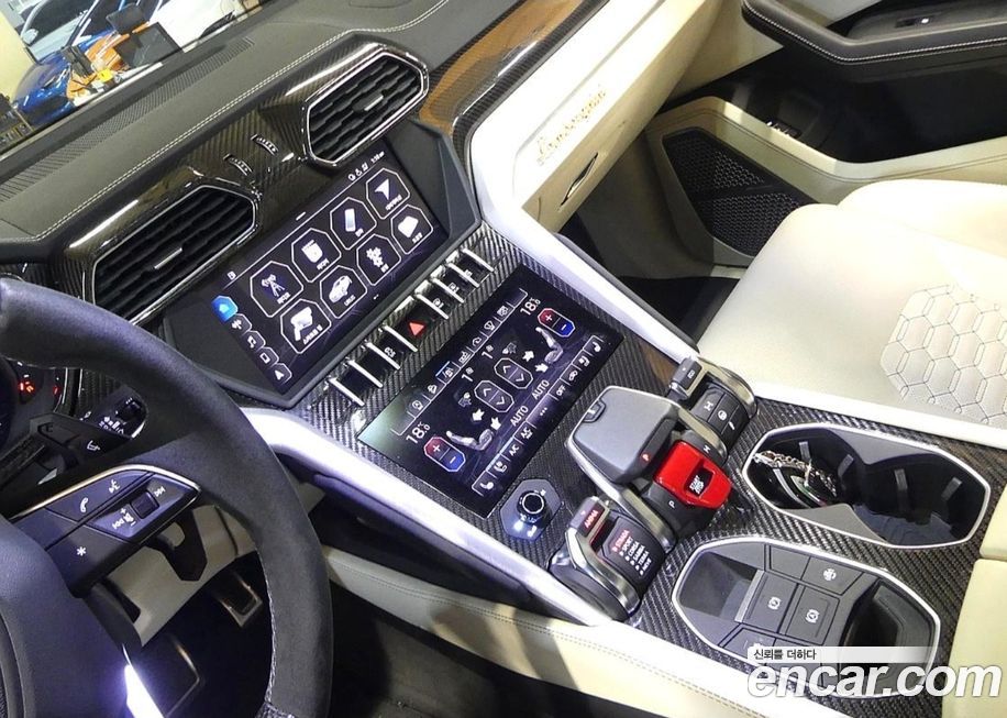 Lamborghini Urus 2019