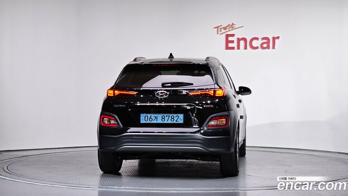 Hyundai Kona 2021
