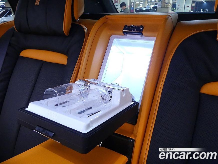 Rolls-Royce Cullinan 2024