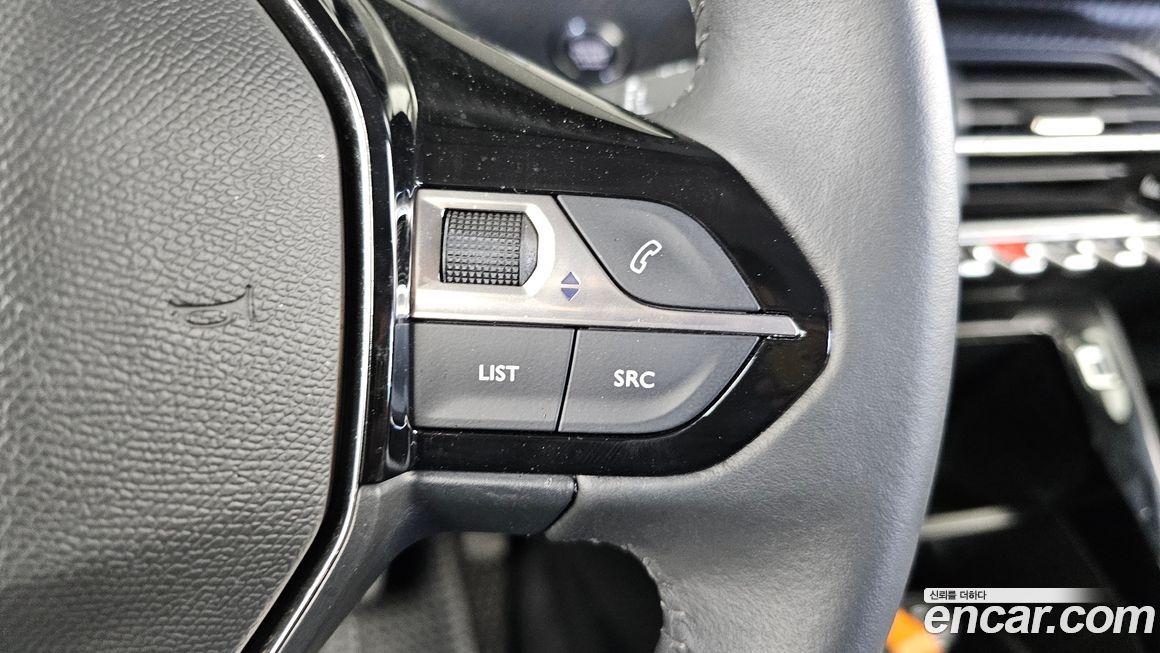 Peugeot 208 2022