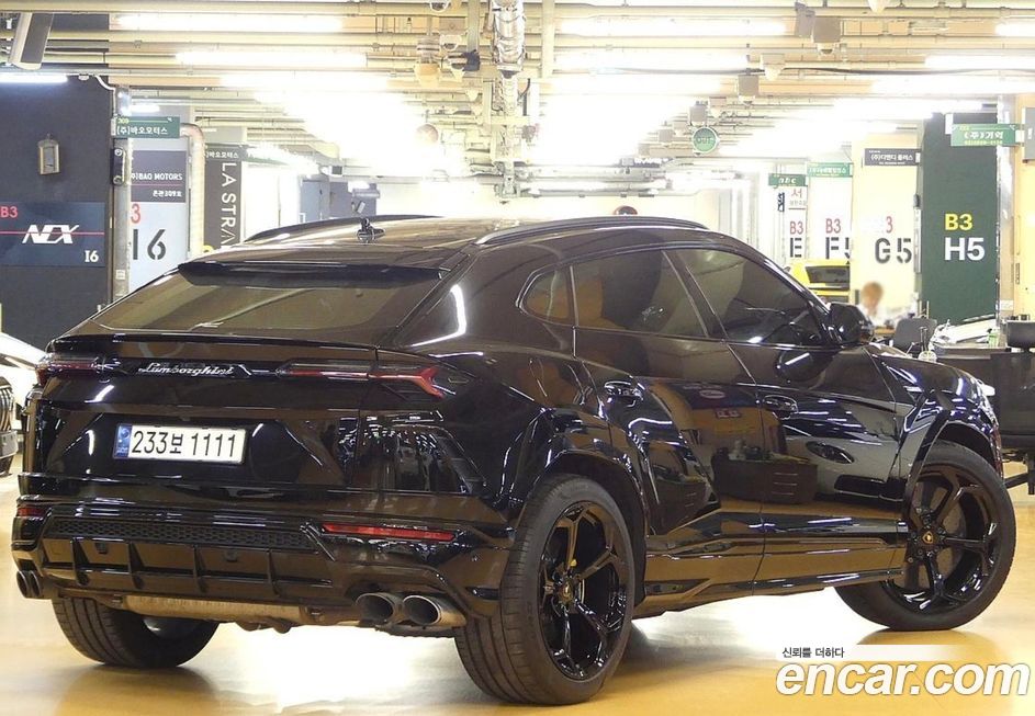 Lamborghini Urus 2019