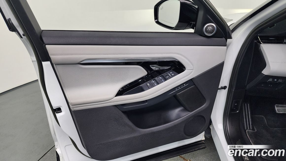 Land Rover Range Rover Evoque 2023