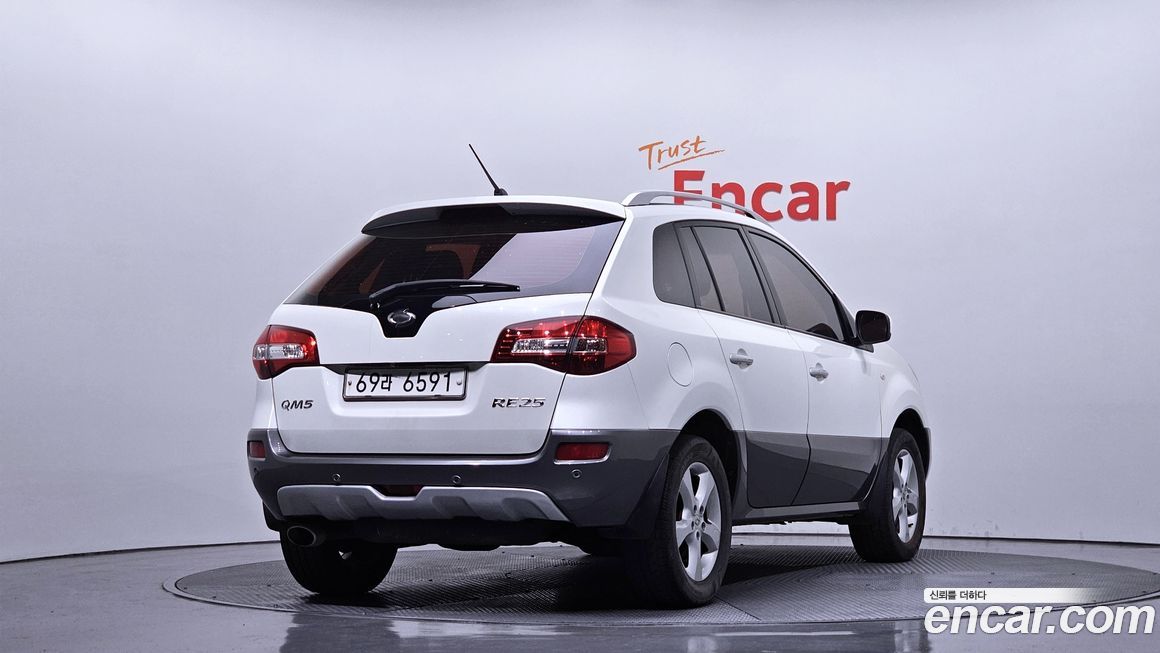 Renault-KoreaSamsung QM5  2009