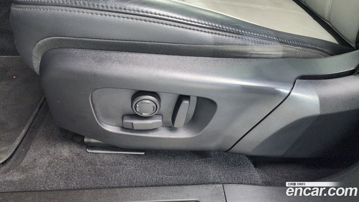Land Rover Range Rover Evoque 2023
