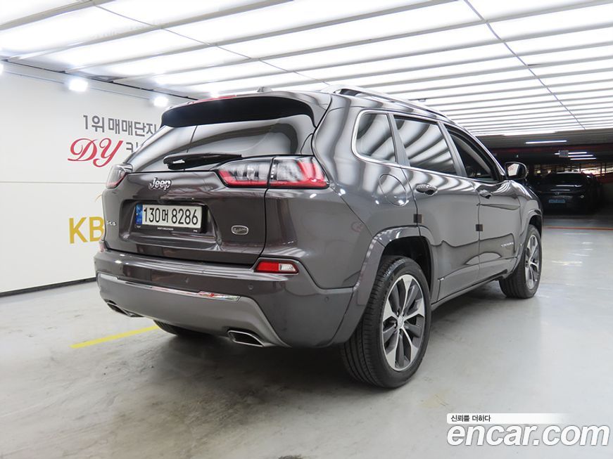 Jeep Cherokee 2021