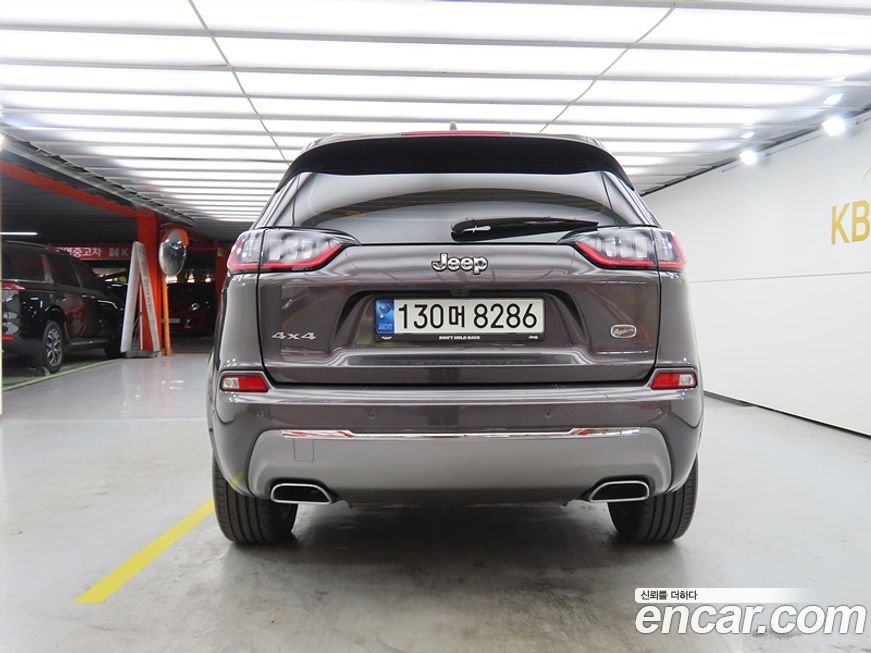 Jeep Cherokee 2021