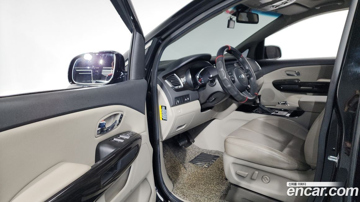 Kia Canival 2020