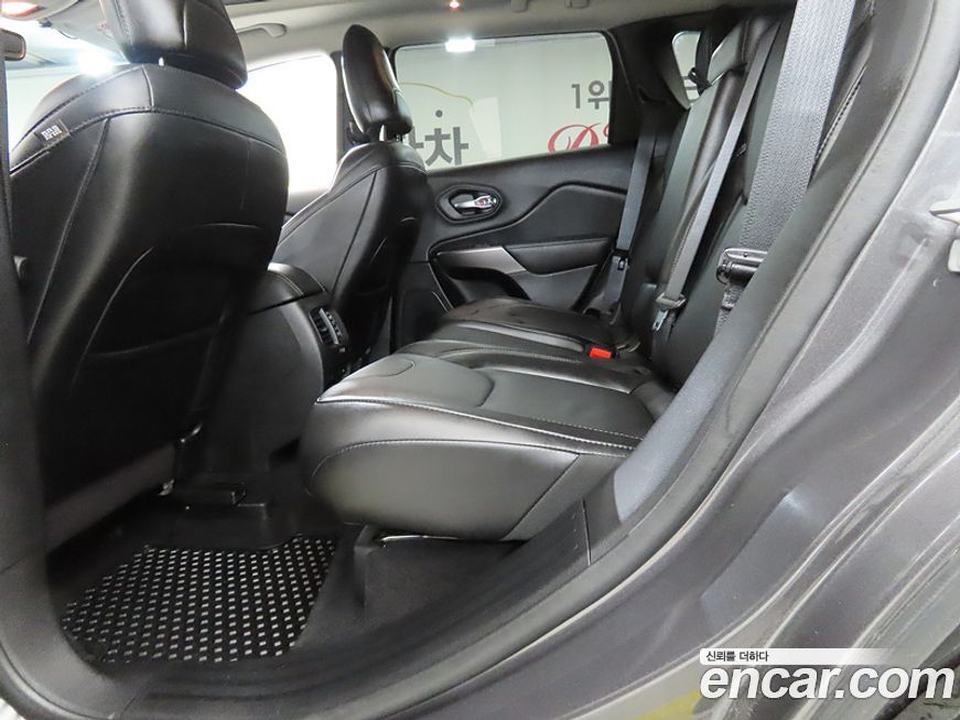 Jeep Cherokee 2021