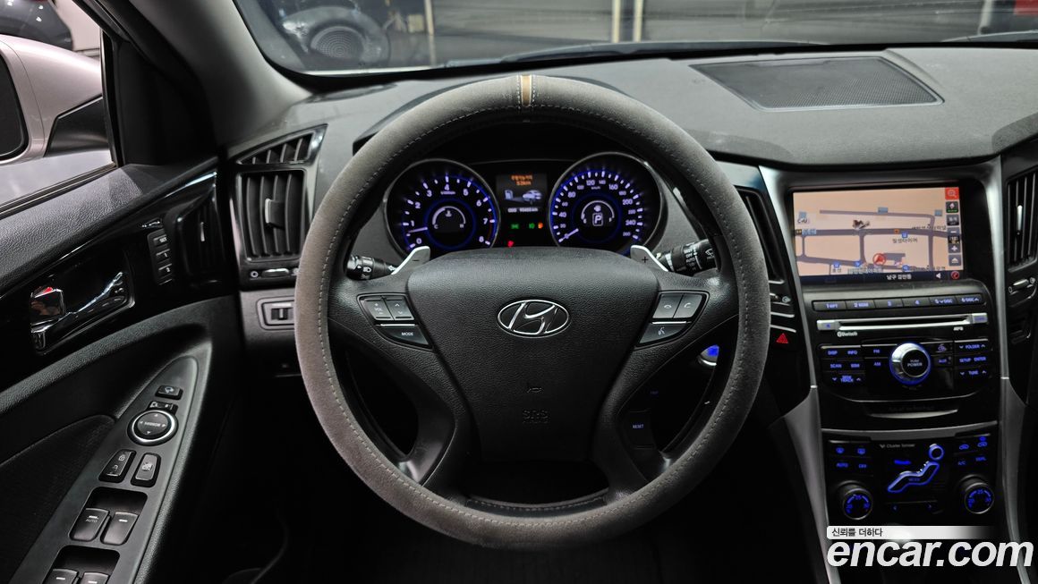 Hyundai Sonata 2011