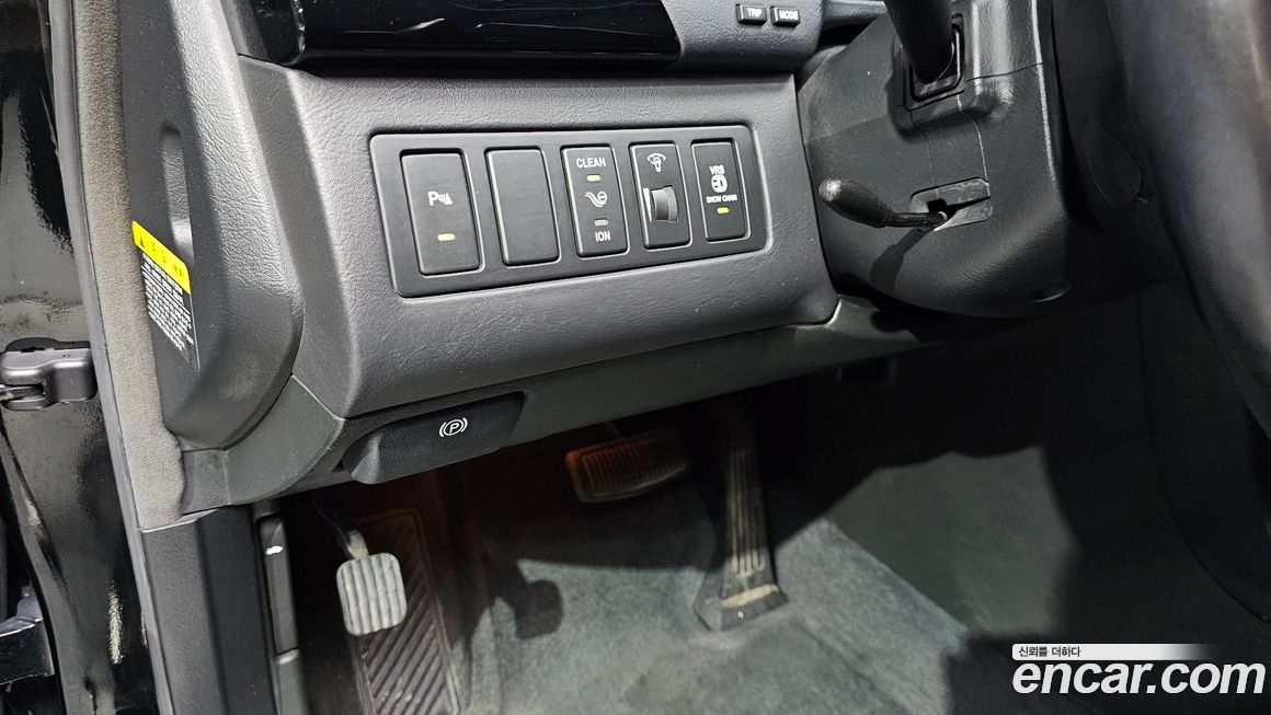 Kia OPIRUS 2010