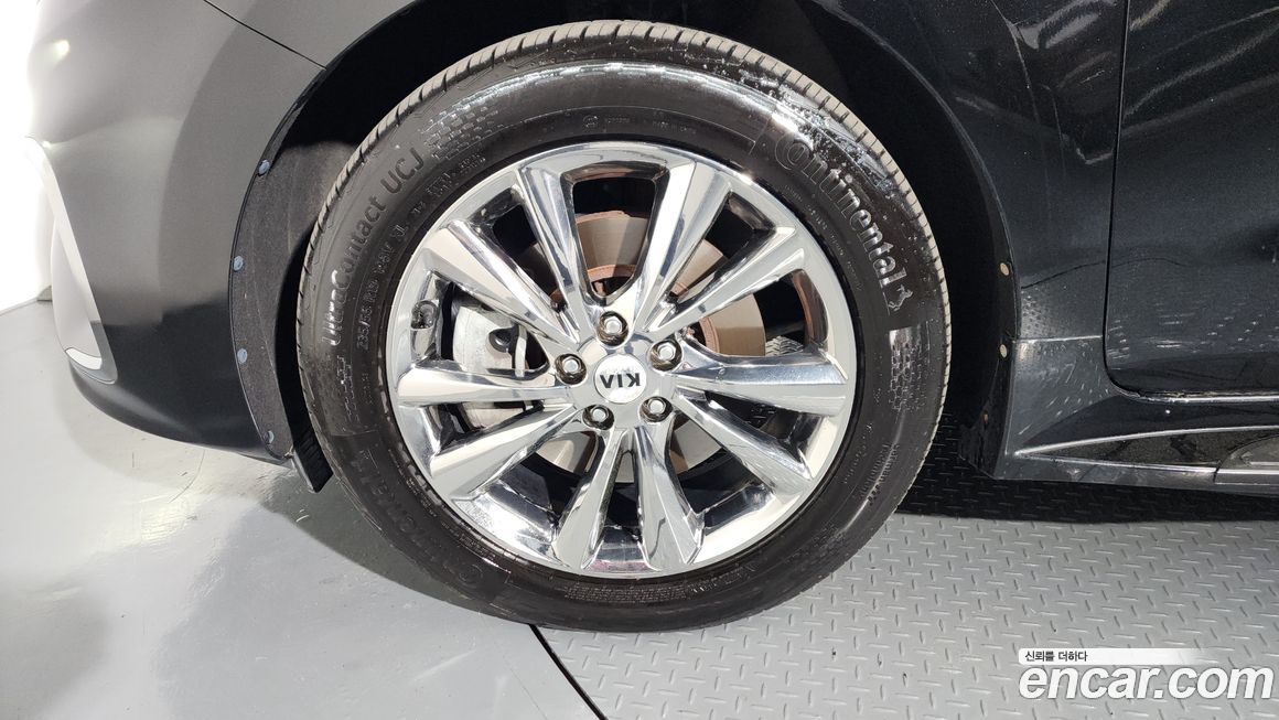 Kia Canival 2020