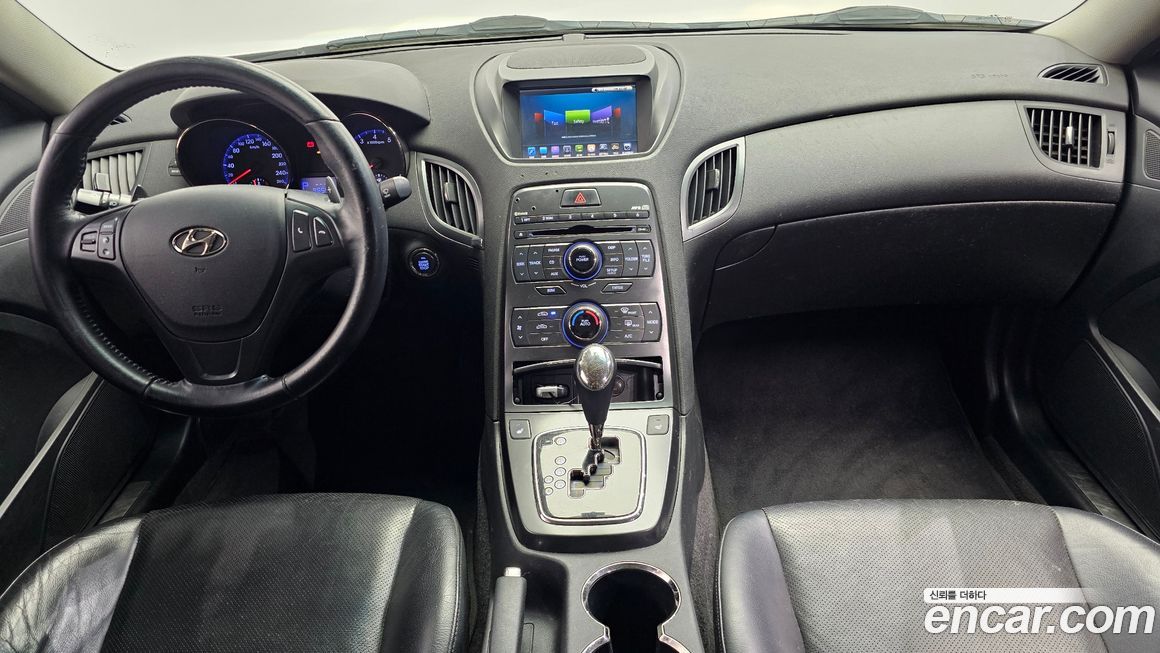 Hyundai Genesis 2011