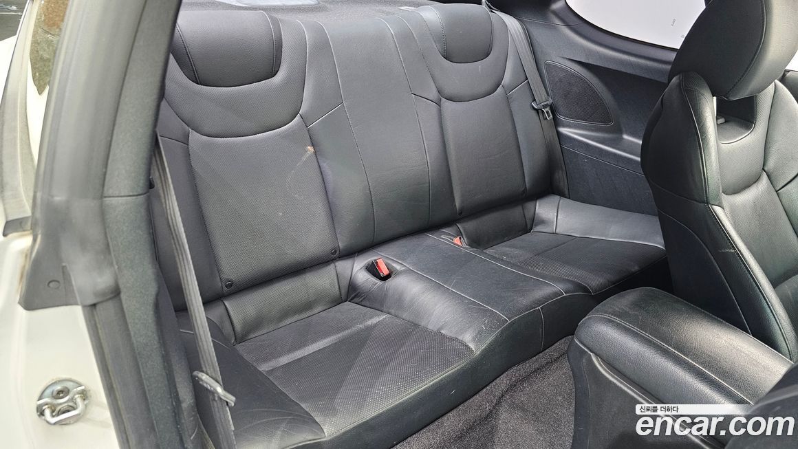 Hyundai Genesis 2011