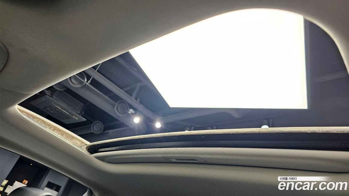 Hyundai Genesis 2011
