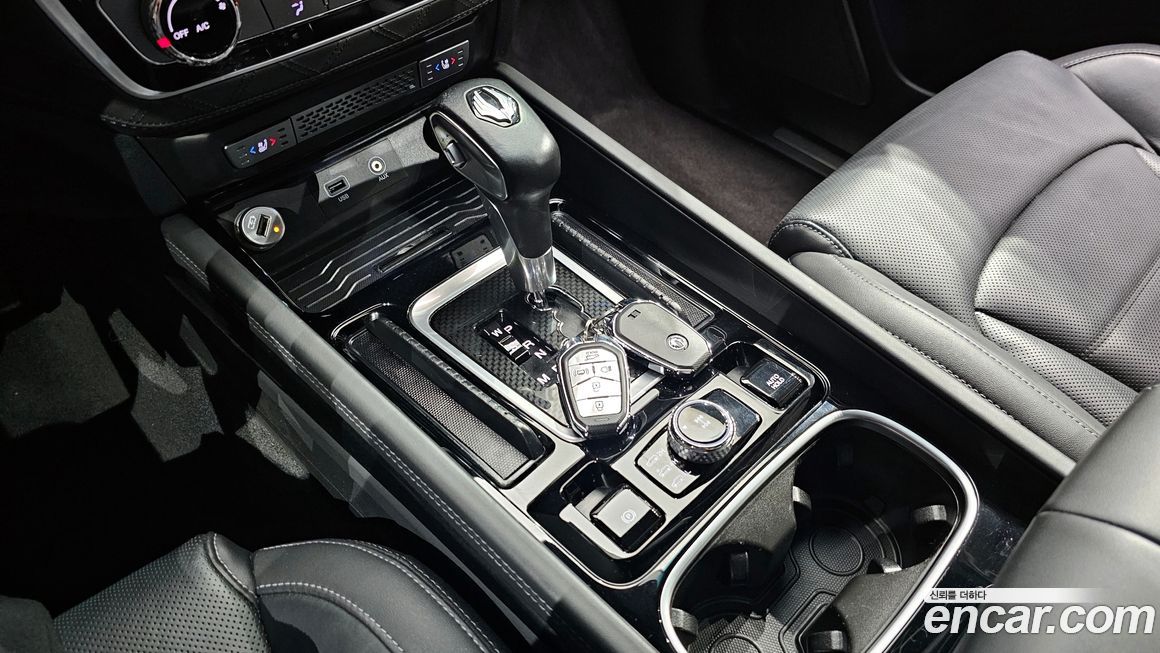 KG_Mobility_Ssangyong Rexton 2020