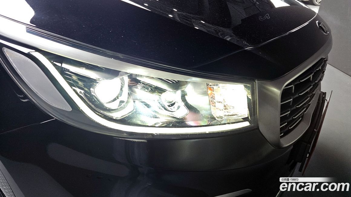 Kia Canival 2019