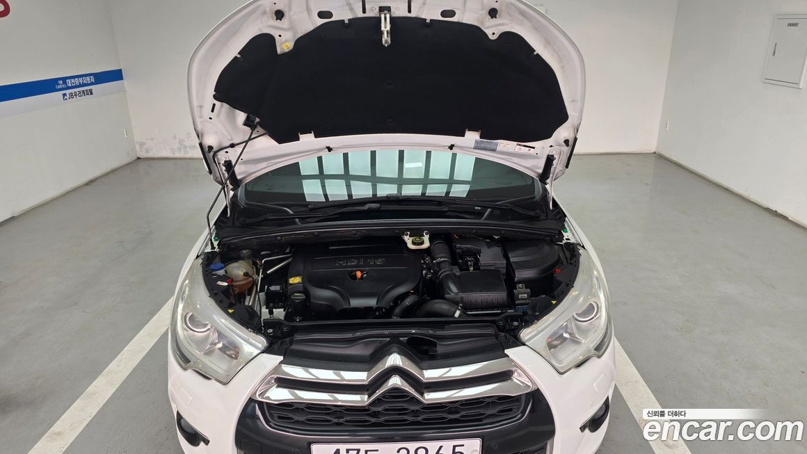 Citroen-DS DS4 2014