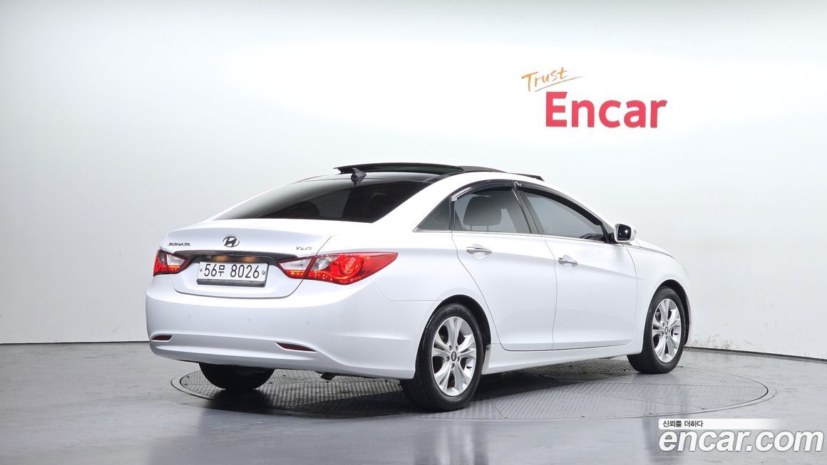 Hyundai Sonata 2011