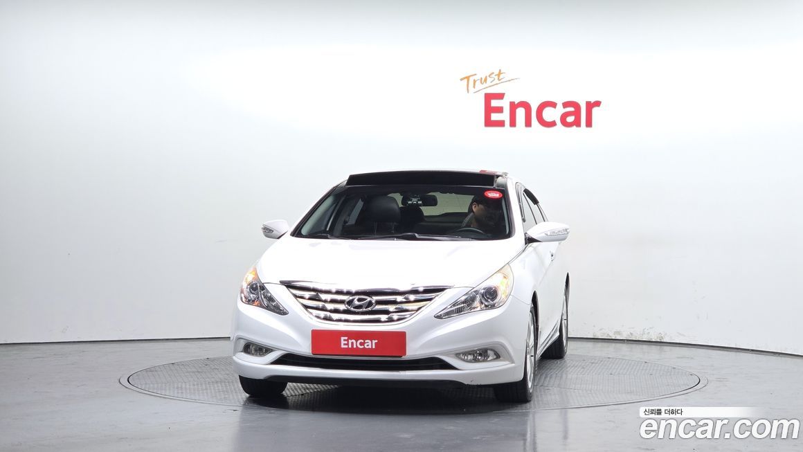 Hyundai Sonata 2011