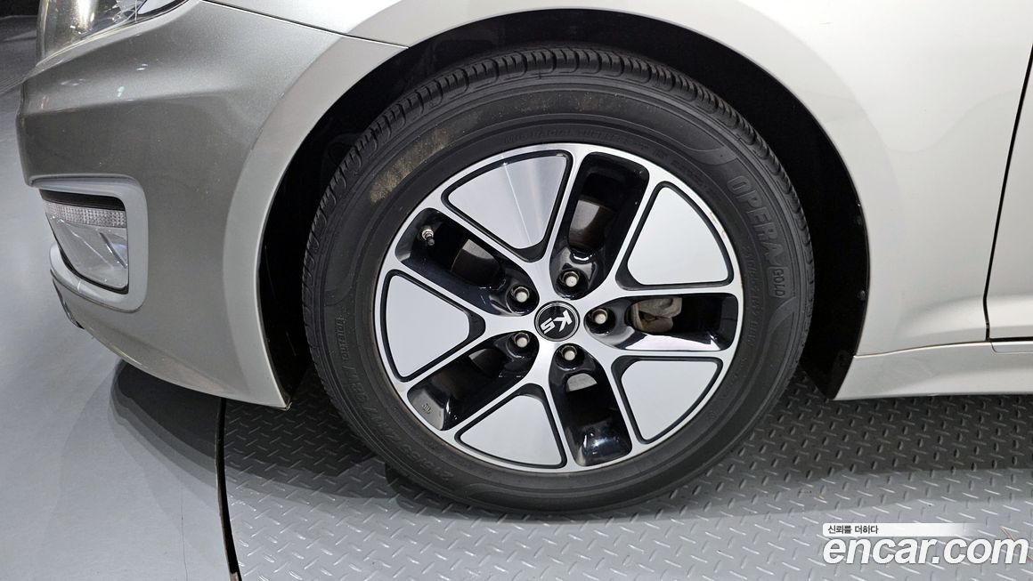 Kia K5 2013