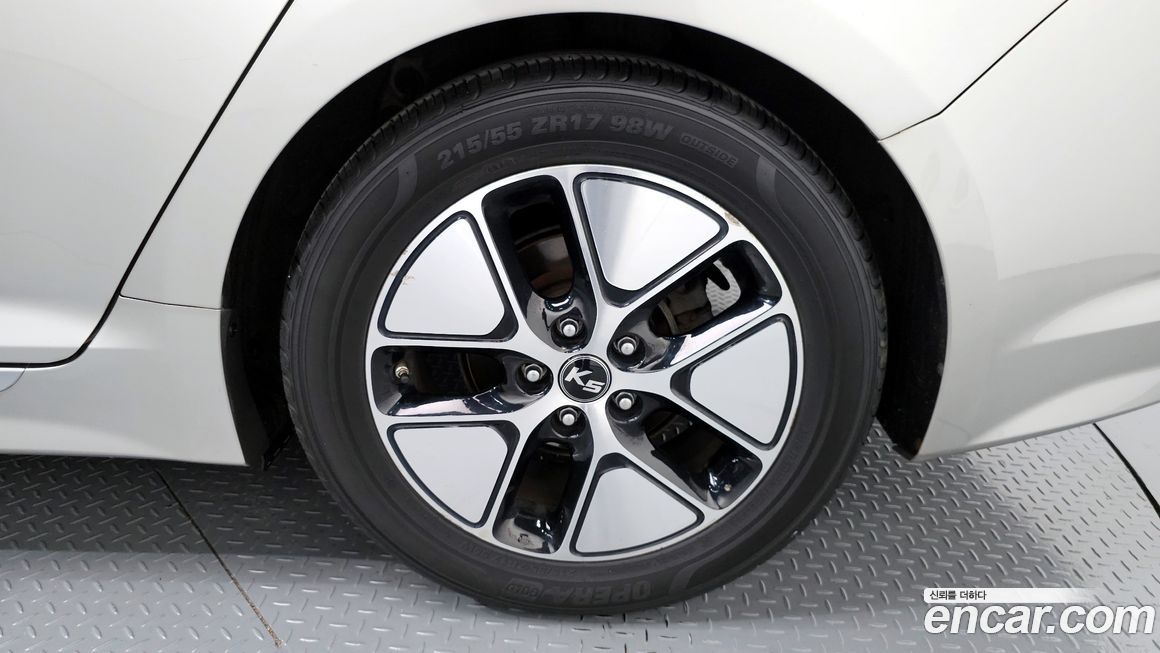Kia K5 2013