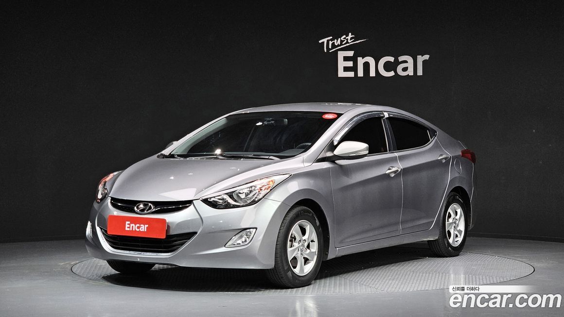 Hyundai AVANTE 2012