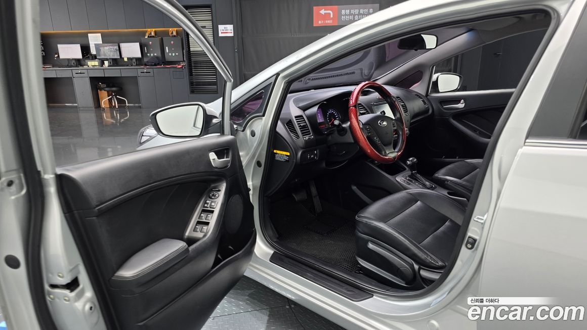 Kia K3 2013