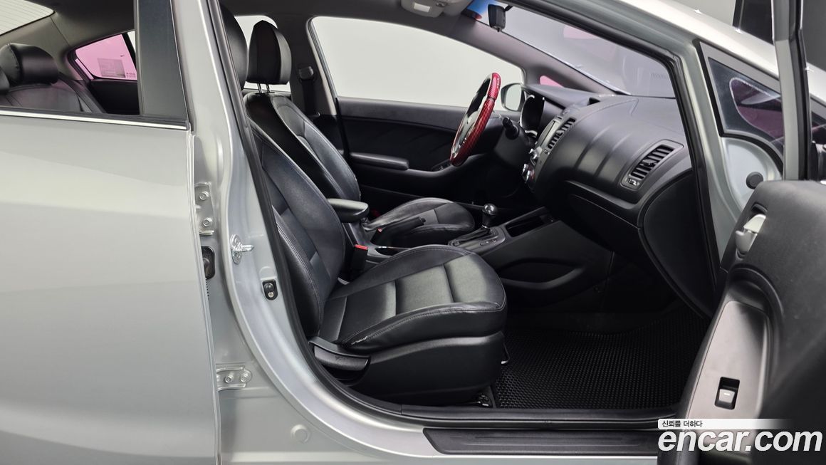 Kia K3 2013