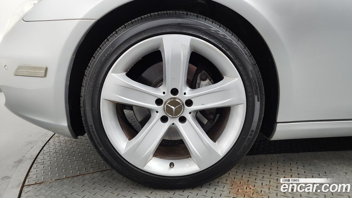 Mercedes-Benz CLS-Class 2009