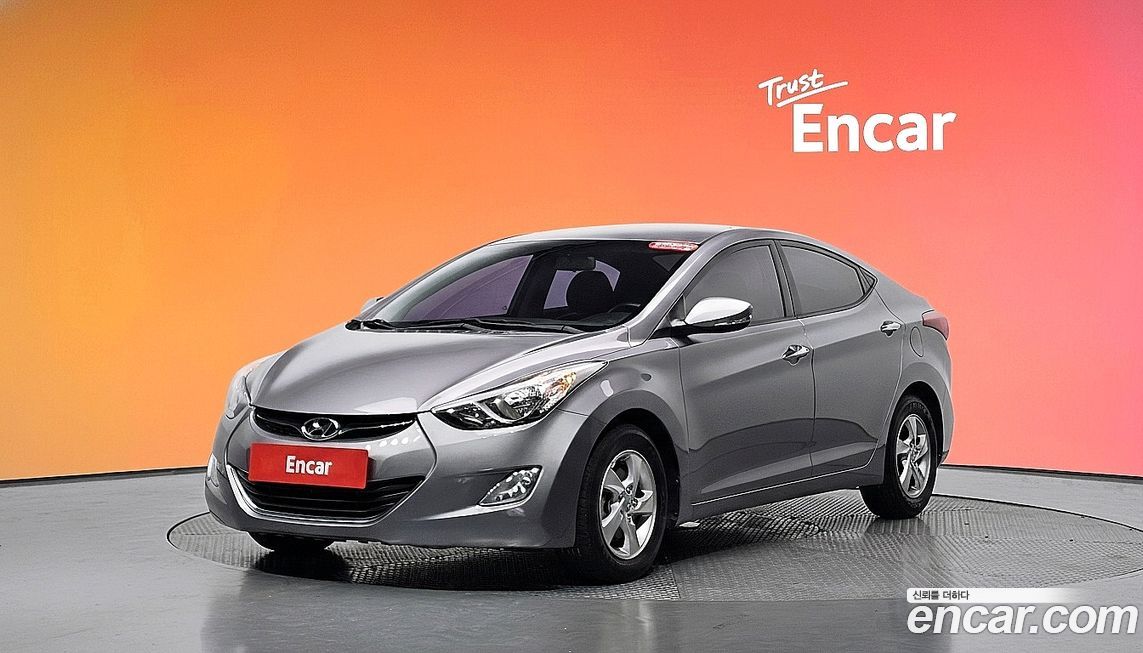 Hyundai AVANTE 2013