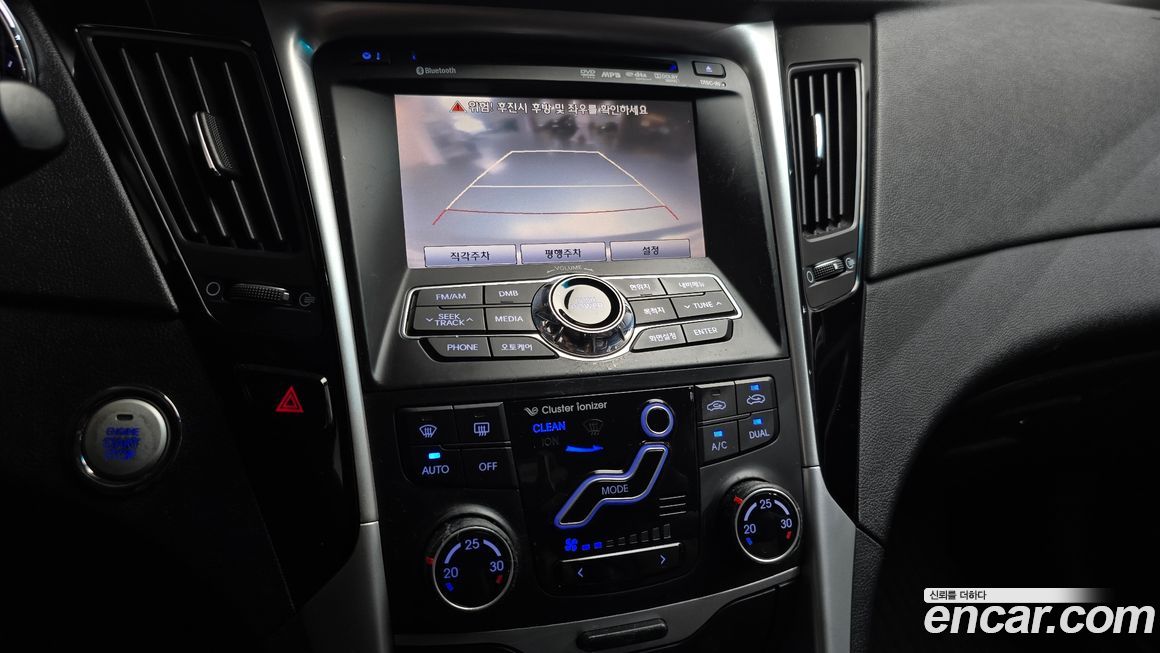 Hyundai Sonata 2011