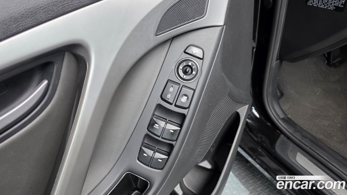 Hyundai AVANTE 2014