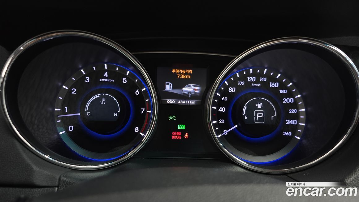 Hyundai Sonata 2011