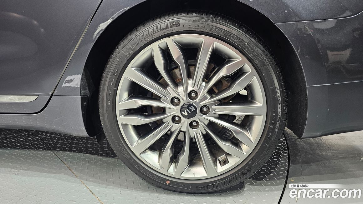 Kia K7 2020