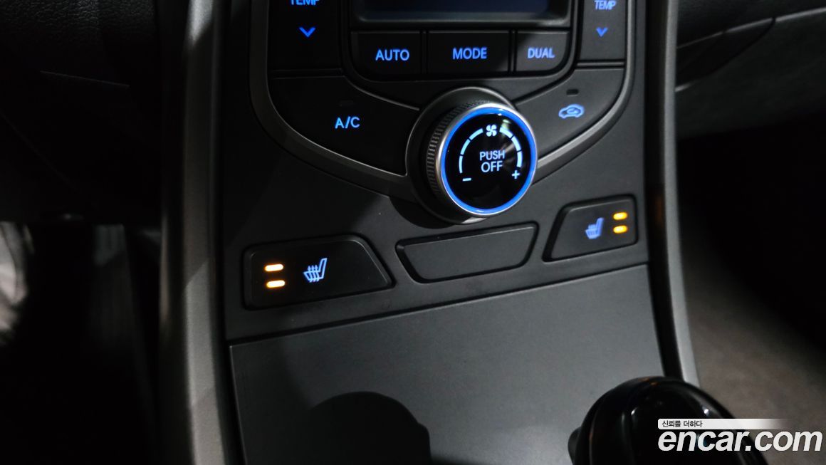 Hyundai AVANTE 2014