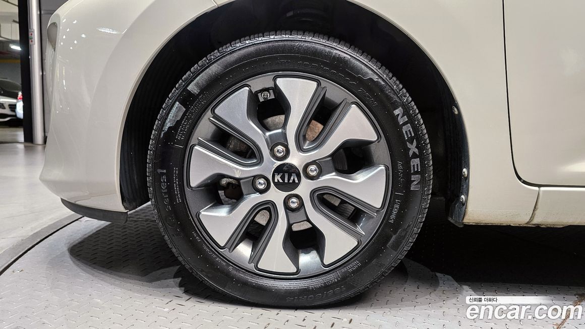 Kia morning 2016