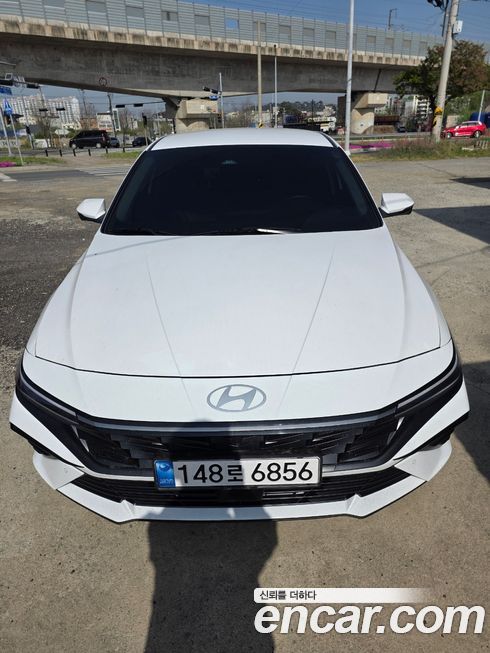 Hyundai AVANTE 2024