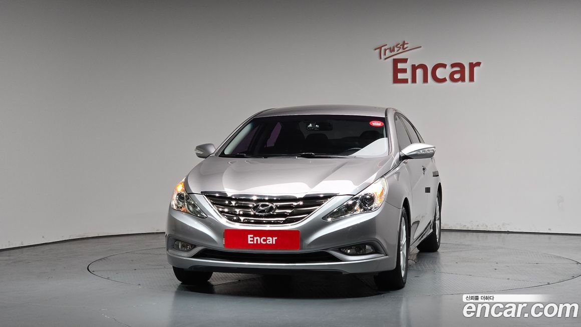 Hyundai Sonata 2011