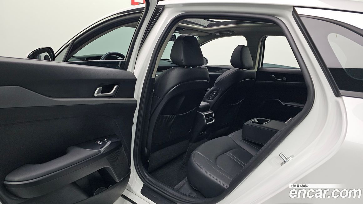 Kia K5 2021