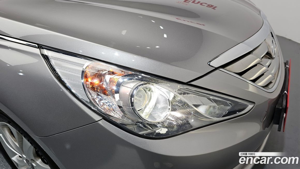 Hyundai Sonata 2012