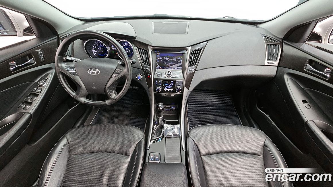 Hyundai Sonata 2012