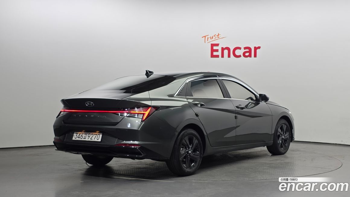 Hyundai AVANTE 2023