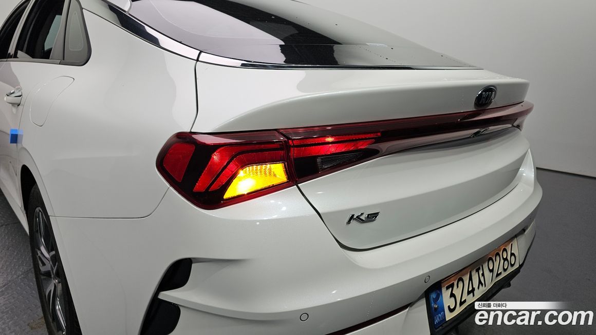 Kia K5 2021