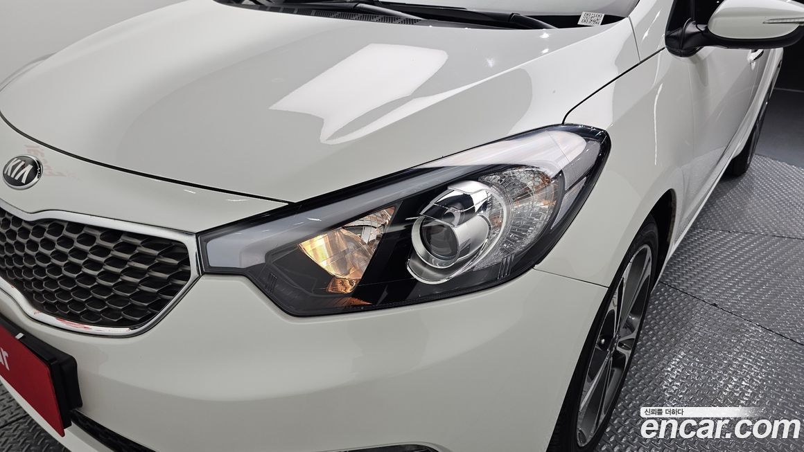 Kia K3 2013